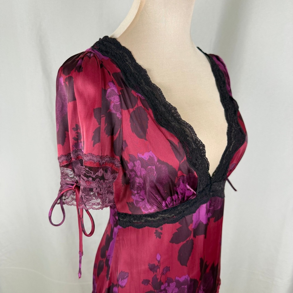 Free People Jos Printed Satin Mini Dress Berry Combo Drop Waist Lace Sz XS EUC - Picture 3 of 12